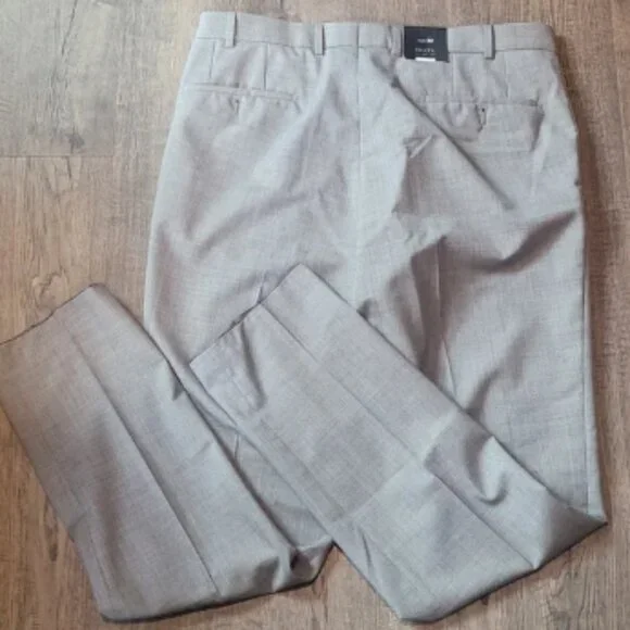 Hiltl Birnkultur Seit 1955 men's size 52 (36/32) dress pants NWT